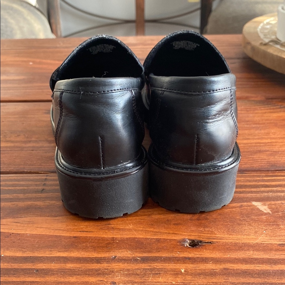 Steve Madden Black Loafers for Women - Picture 3 of 3